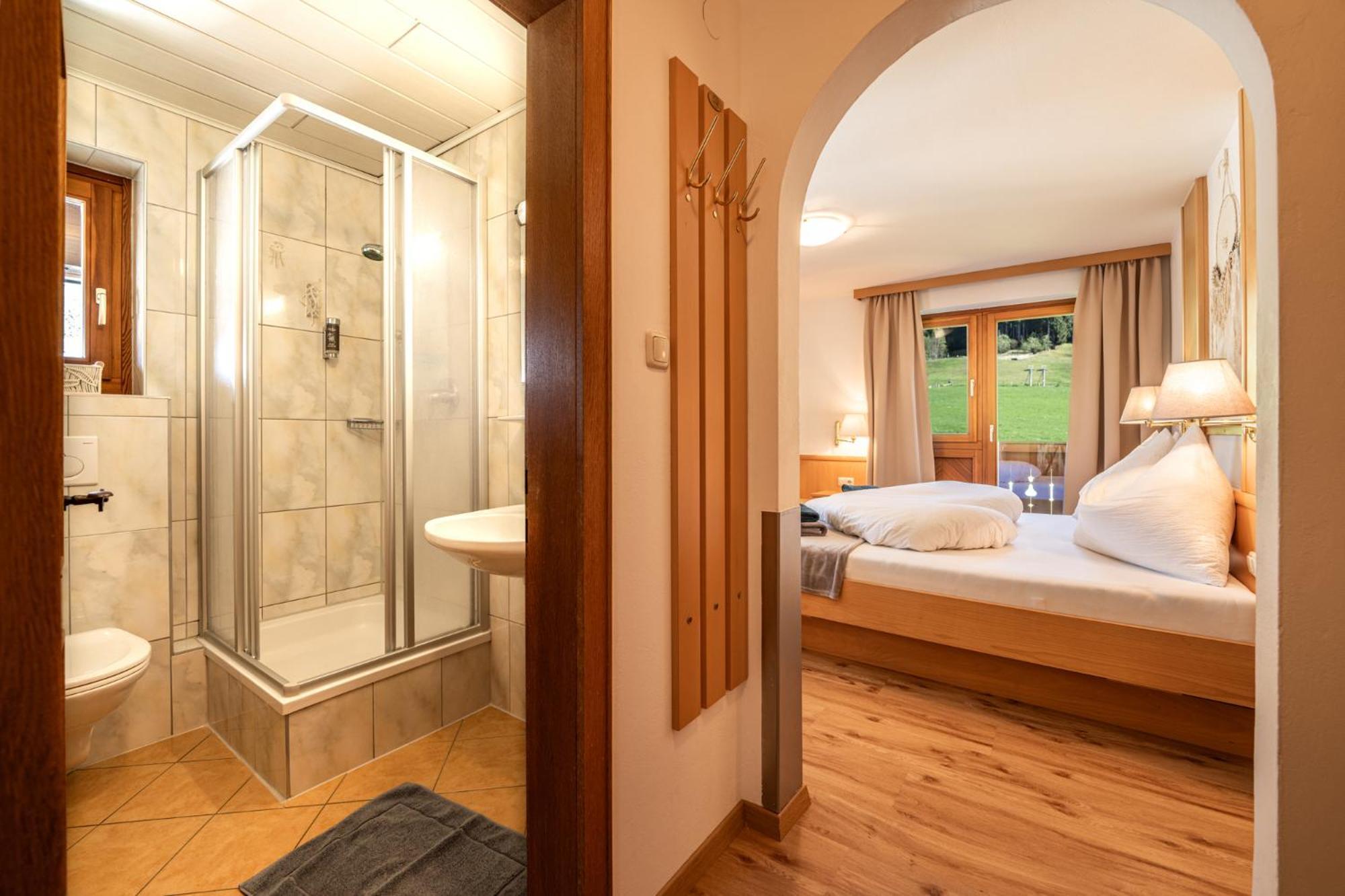 Oberlehenhof Villa Kaprun Værelse billede